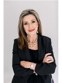Associate - Elsie du Toit - RE/MAX Town and Country (Krugersdorp)