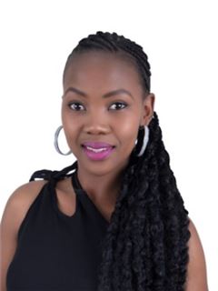 Associate - Palesa Moshoeshoe - RE/MAX Infoglobe –Midstream
