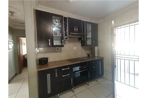 Residenziale - Casa - Soshanguve XX, Gauteng - South Africa - 3 - 1031414106-207