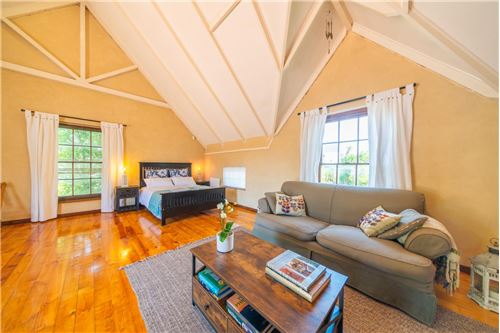 Residential - Condo/Apartment - Paradyskloof, Western Cape - South Africa