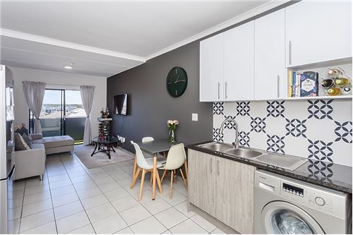 Parklands North, Western Cape