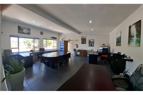 Commercial - Office - Amanzimtoti, KwaZulu Natal - South Africa
