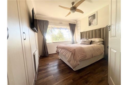 Wohnung - Haus - Alberante, Gauteng - South Africa - 22 - 1031421086-297