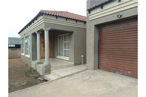 住宅 - 房子 - Soshanguve KK, Gauteng - South Africa - 4 - 1031414106-221