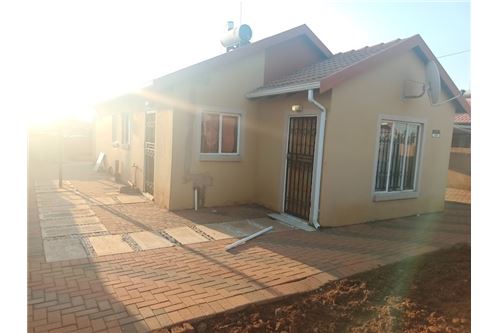 Residenziale - Casa - Ga-rankuwa, Gauteng - South Africa - 5 - 1031414106-203