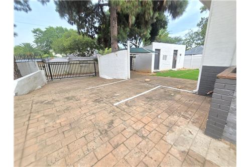 Commercial - Office - Parkwood, Gauteng - South Africa