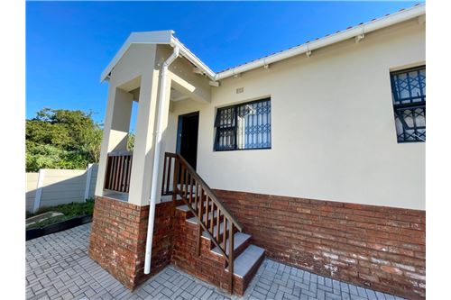 Residential - Townhouse - Amalinda, Eastern Cape - South Africa