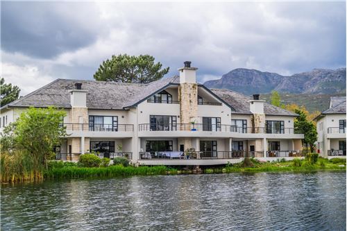 Residential - Townhouse - Pearl Valley at Val de Vie, Western Cape - South Africa