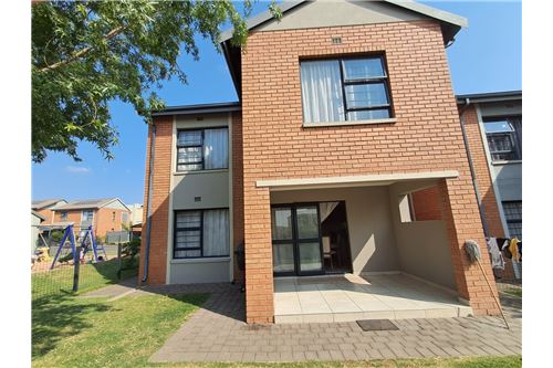 Residential - Townhouse - Zambezi Manor Lifestyle Estate, Gauteng - South Africa