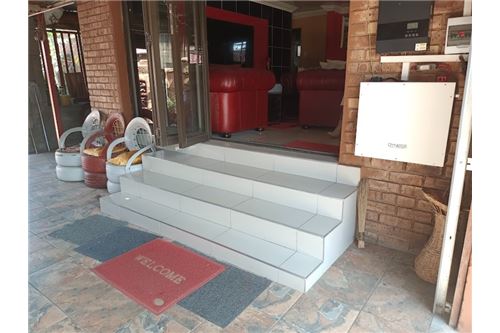 Residenziale - Casa - Soshanguve BB, Gauteng - South Africa - 18 - 1031414106-204