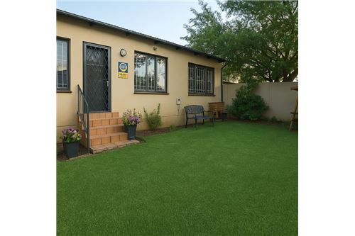Residential - Townhouse - Morningside, Gauteng - South Africa