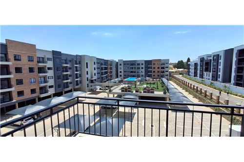 Residential - Condo/Apartment - Waterkloof, Gauteng - South Africa