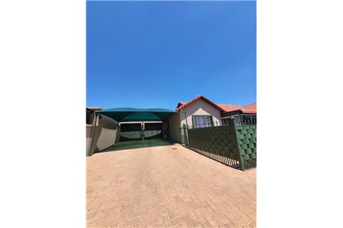 Residential - Townhouse - Annlin, Gauteng - South Africa