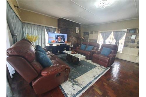 Residential - House - Muckleneuk, Gauteng - South Africa - 13 - 1031414015-775
