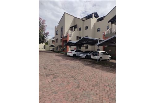 Residential - Condo/Apartment - Lonehill, Gauteng - South Africa