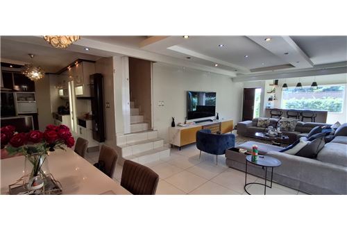 Residential - Townhouse - La Lucia, KwaZulu Natal - South Africa