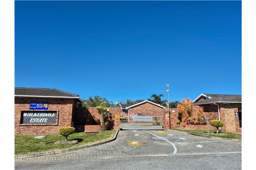 Residential - Townhouse - Glenroy Park, Eastern Cape - South Africa
