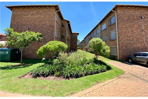 Residential - Townhouse - Hughes, Gauteng - South Africa