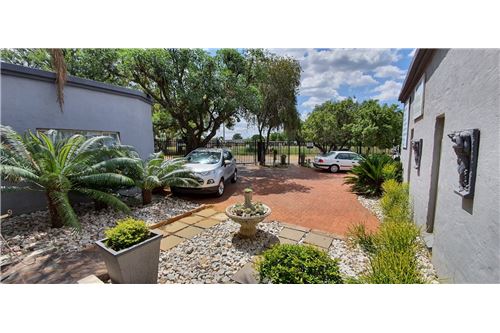 Residential - Condo/Apartment - Constantia Park, Gauteng - South Africa