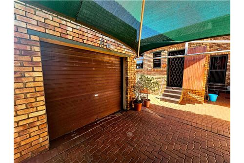 Residential - Townhouse - Die Hoewes, Gauteng - South Africa