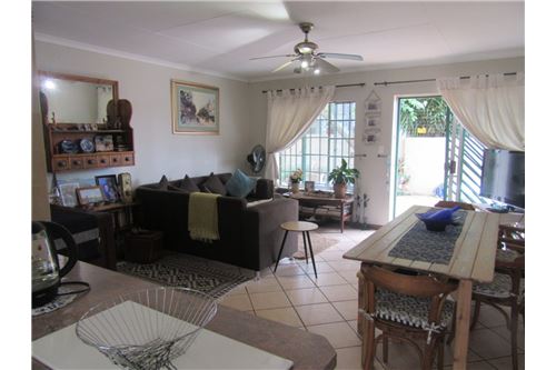 Residential - Townhouse - Moreleta Park, Gauteng - South Africa