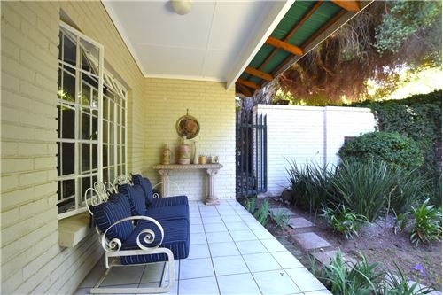 Residential - Townhouse - Sandown, Gauteng - South Africa