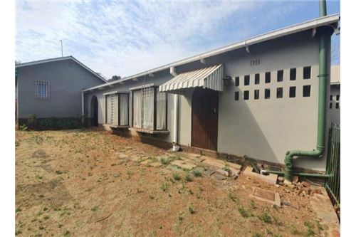 Residential - House - Muckleneuk, Gauteng - South Africa - 22 - 1031414015-775