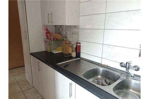 住宅 - 房子 - Soshanguve KK, Gauteng - South Africa - 16 - 1031414106-221