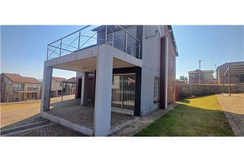 Residential - Townhouse - Lydenburg, Mpumalanga - South Africa