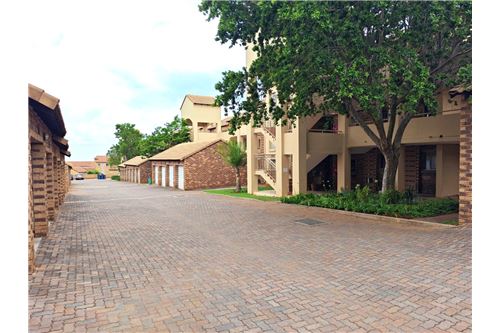 Residential - Townhouse - Faerie Glen, Gauteng - South Africa