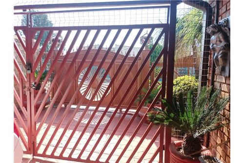 Residenziale - Casa - Soshanguve BB, Gauteng - South Africa - 21 - 1031414106-204