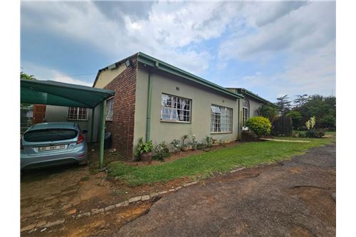 Residential - Townhouse - Lydenburg, Mpumalanga - South Africa