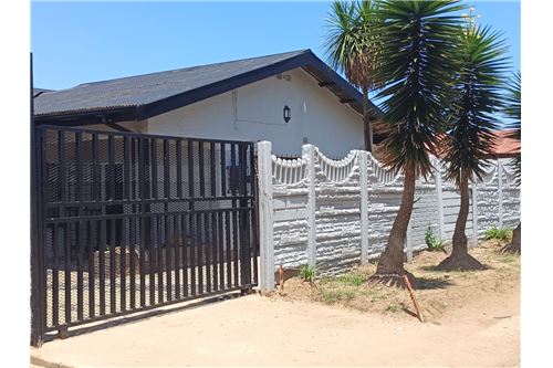 Residential - Condo/Apartment - Daveyton, Gauteng - South Africa