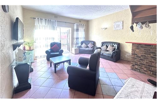 Residential - Townhouse - Townsview, Gauteng - South Africa