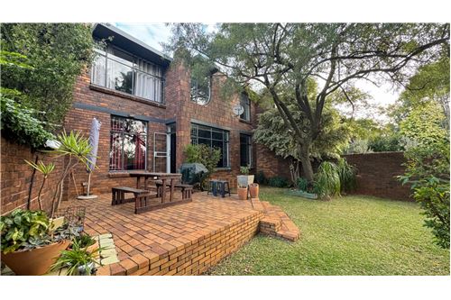Residential - Townhouse - Hazelwood, Gauteng - South Africa