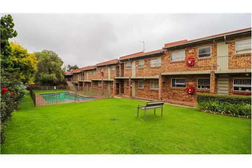 Residential - Condo/Apartment - Ferndale, Gauteng - South Africa