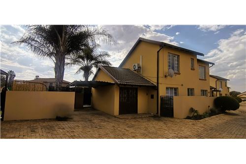 Residential - Townhouse - Equestria, Gauteng - South Africa