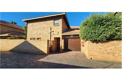 Residential - Townhouse - Brackenhurst, Gauteng - South Africa