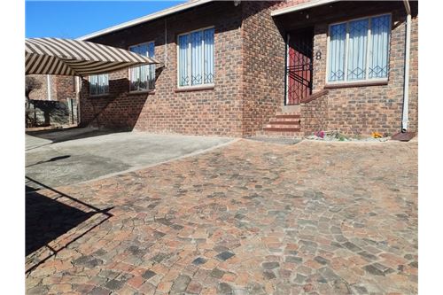 Residential - Townhouse - Mondeor, Gauteng - South Africa
