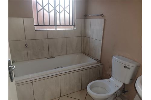 Residenziale - Casa - Ga-rankuwa, Gauteng - South Africa - 14 - 1031414106-203