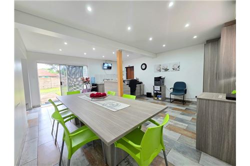 Commercial - Office - Vanderbijlpark SW 5, Gauteng - South Africa