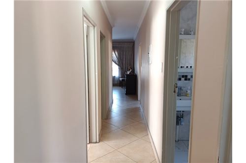 Residenziale - Casa - Mabopane, Gauteng - South Africa - 64 - 1031414106-208