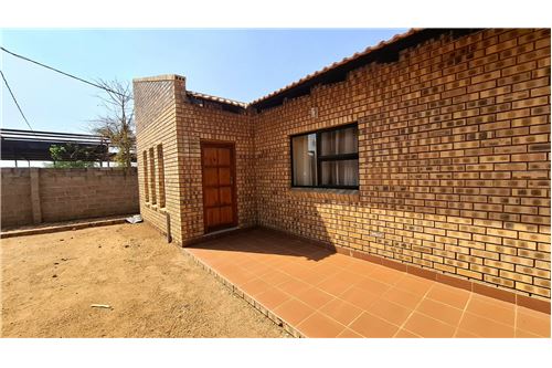 Residential - Condo/Apartment - Dalmada AH, Limpopo - South Africa