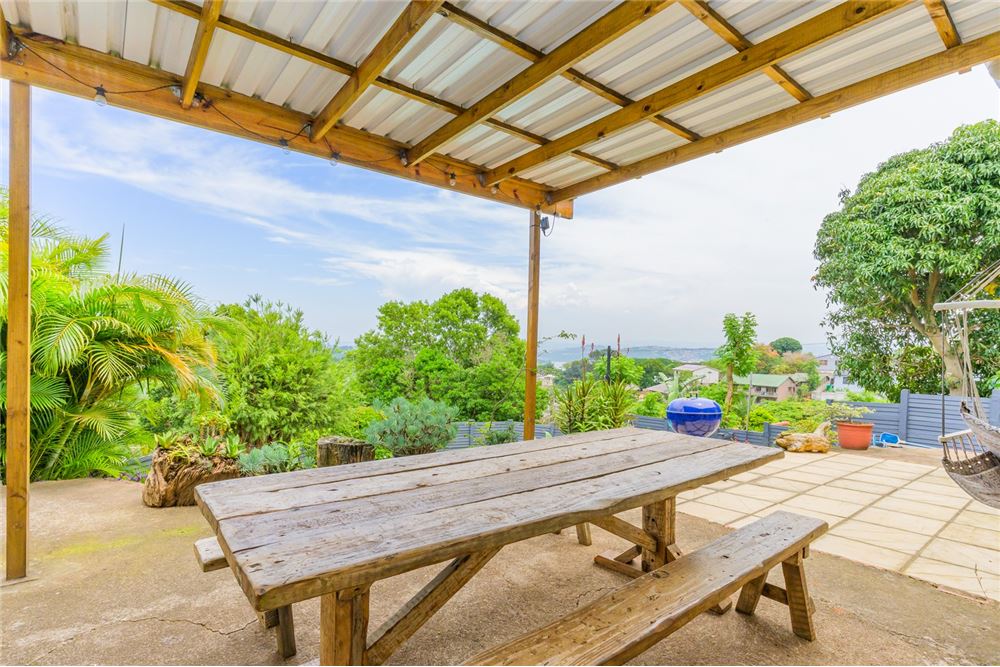 Residential - House - Glen Anil, KwaZulu Natal - South Africa - 9 - 1031465013-90