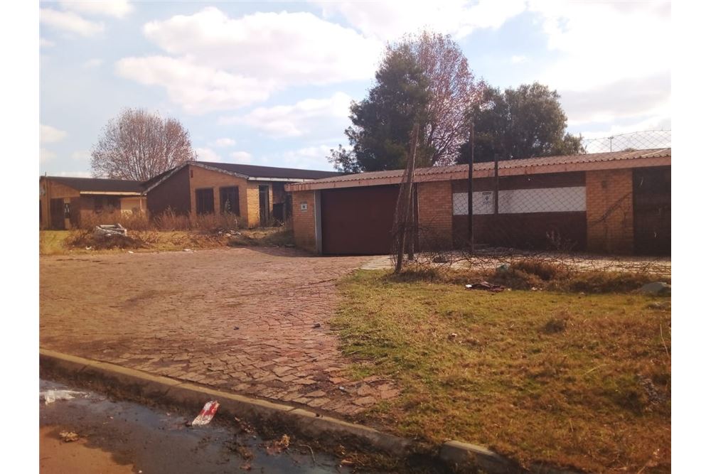 Commercial Warehouse Kwa Thema, Gauteng South Africa 1031351027