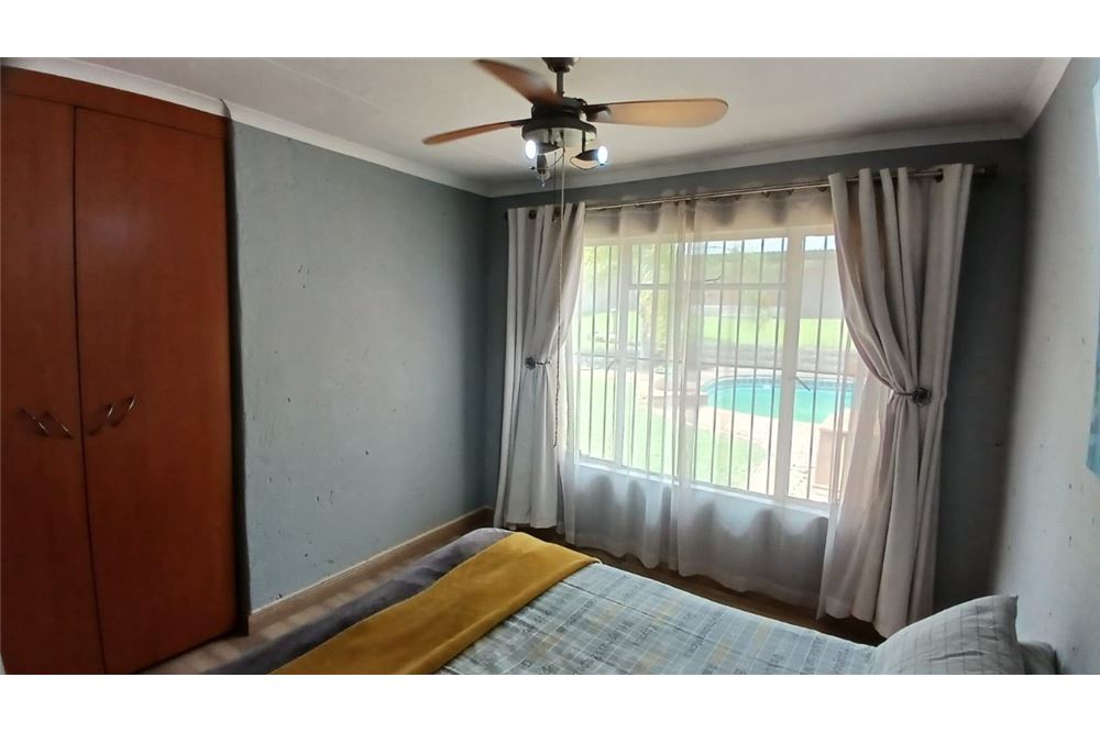 Residencial - Granja - Kameeldrift West, Gauteng - South Africa - 4 - 1031414116-110