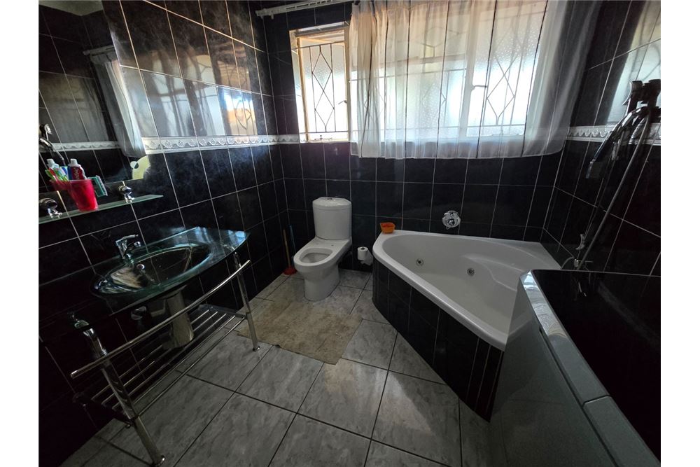 Residential - Αυτόνομη κατοικία - Regents Park, Gauteng - South Africa - 20 - 1031421002-269