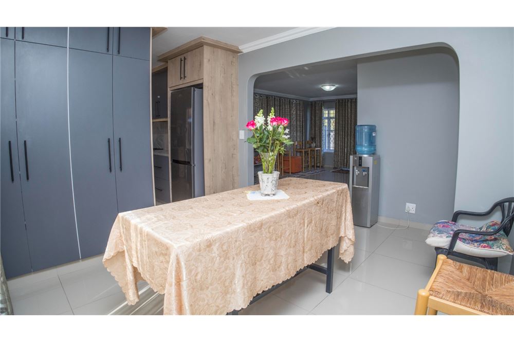 Residential - House - Glen hills, KwaZulu Natal - South Africa - 15 - 1031465050-129