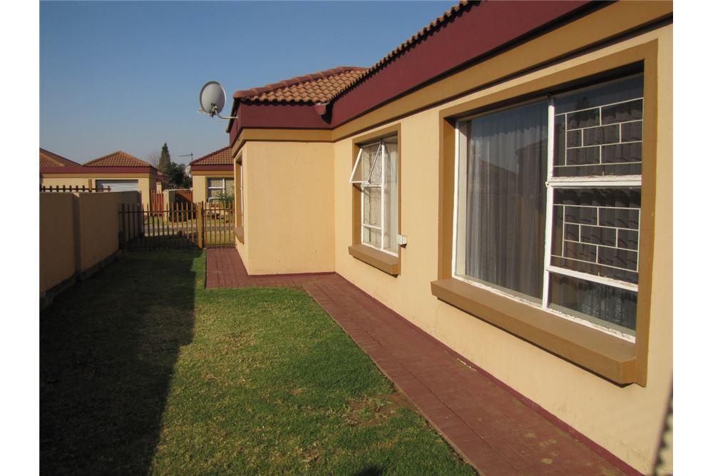 Wohnung - Haus - Vanderbijlpark CE 2, Gauteng - South Africa - 5 - 1031010012-78