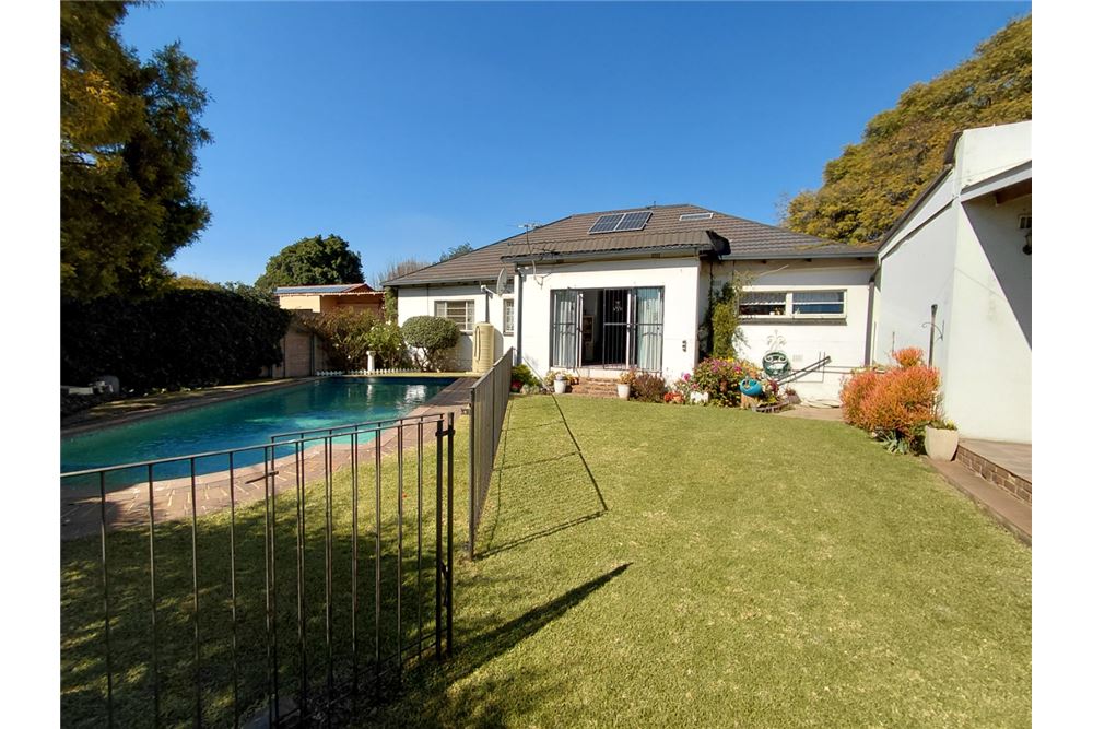 באזור מגורים - בית פרטי - Delville, Gauteng - South Africa - 38 - 1031422074-66